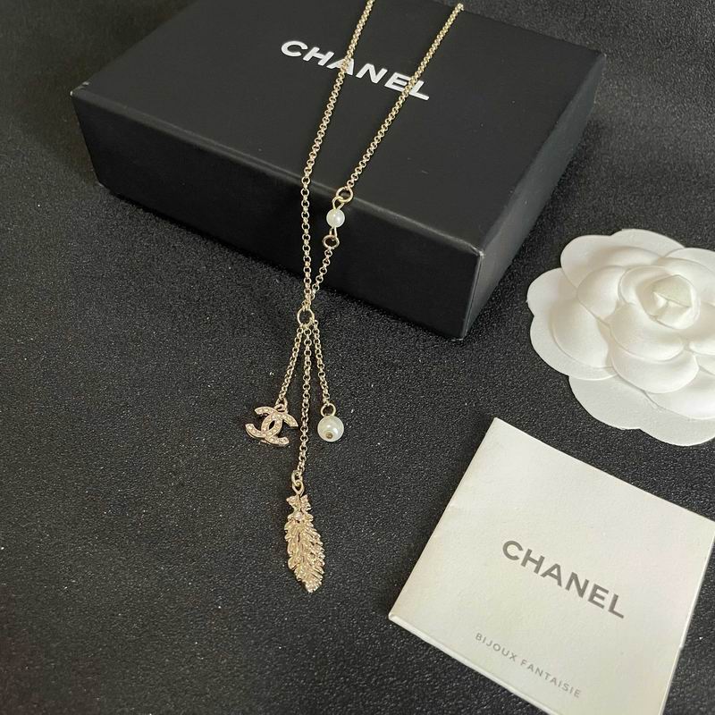 Chanel Necklace 03yxs103